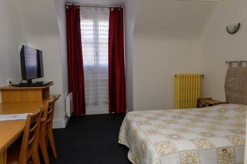 Hotel De La Cloche Vitry-le-François Extérieur photo