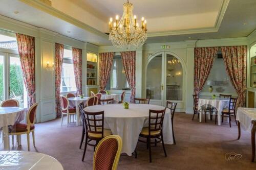 Hotel De La Cloche Vitry-le-François Extérieur photo